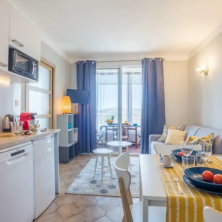 2 Pieces Avec Balcon *