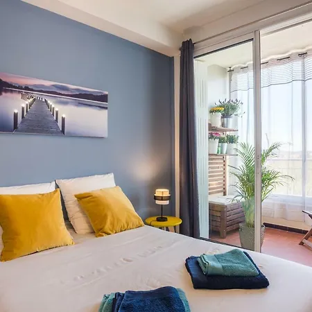 Apartment 2 Pieces Avec Balcon