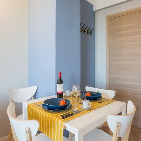 2 Pieces Avec Balcon *