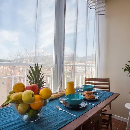 2 Pieces Avec Balcon Apartment *